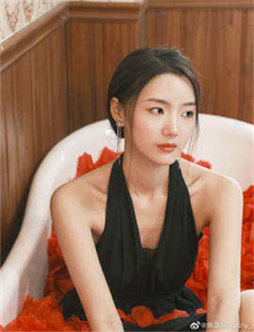 校长在办公室疯狂侵犯校花-色熟女